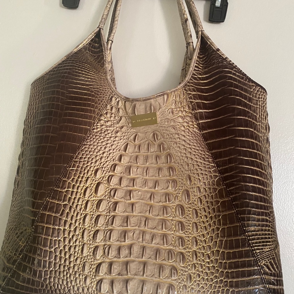 Tote - Picture 3 of 6